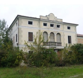 Typical Venetian villa of 1700 